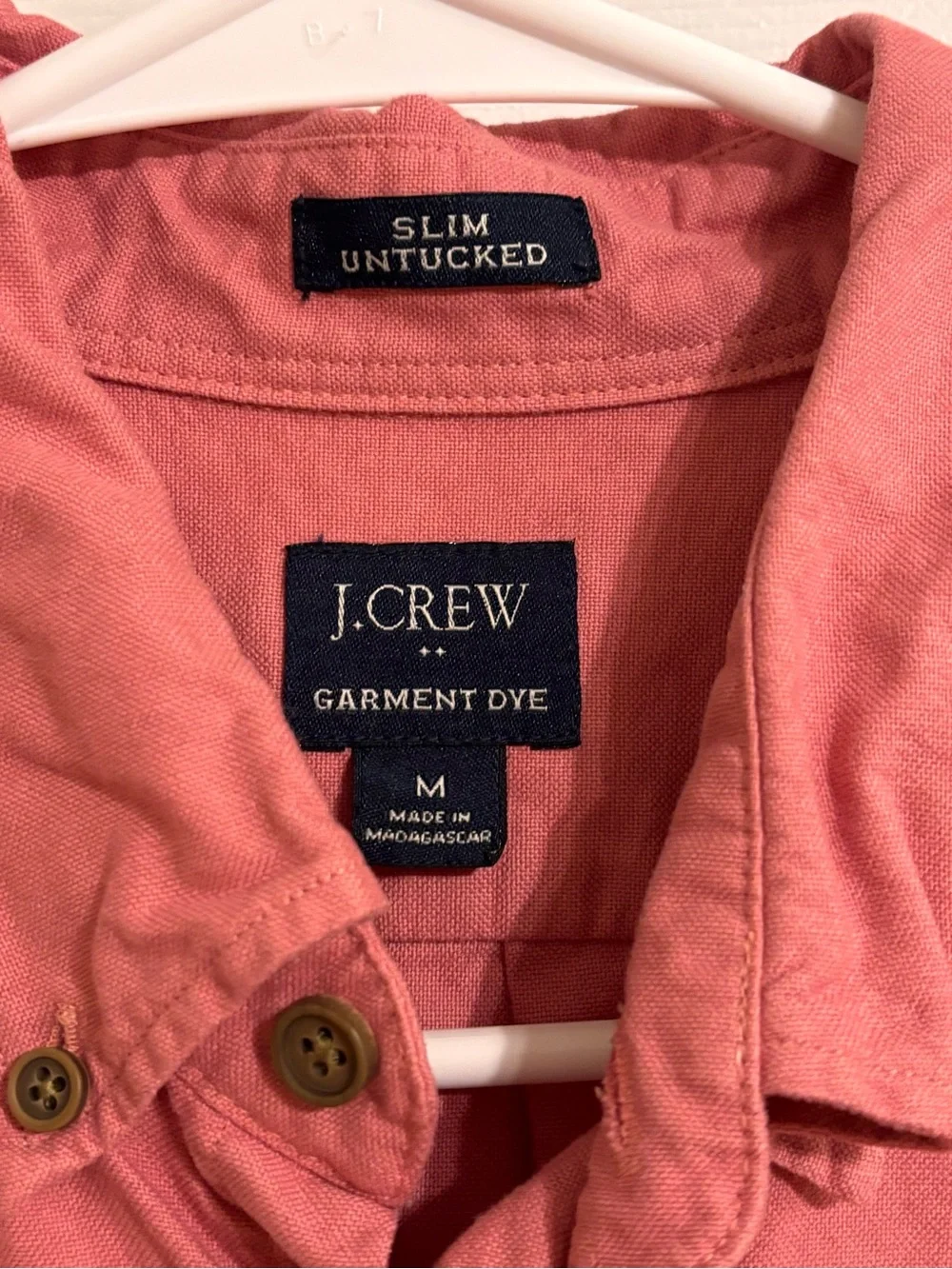 J. Crew Slim untucked Size M Men’s Long-Sleeve Button-Down Shirt - Coral Pink